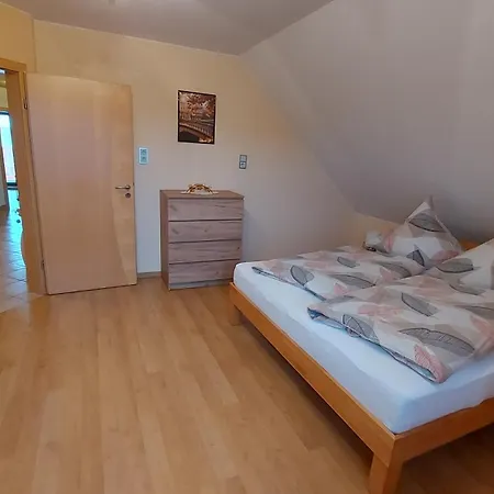 Am Roemigswaeldchen Burgwindheim